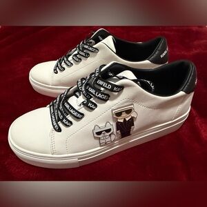 NWT KARL LAGERFIELD White Sneakers with Black Accents SIZE 8.5